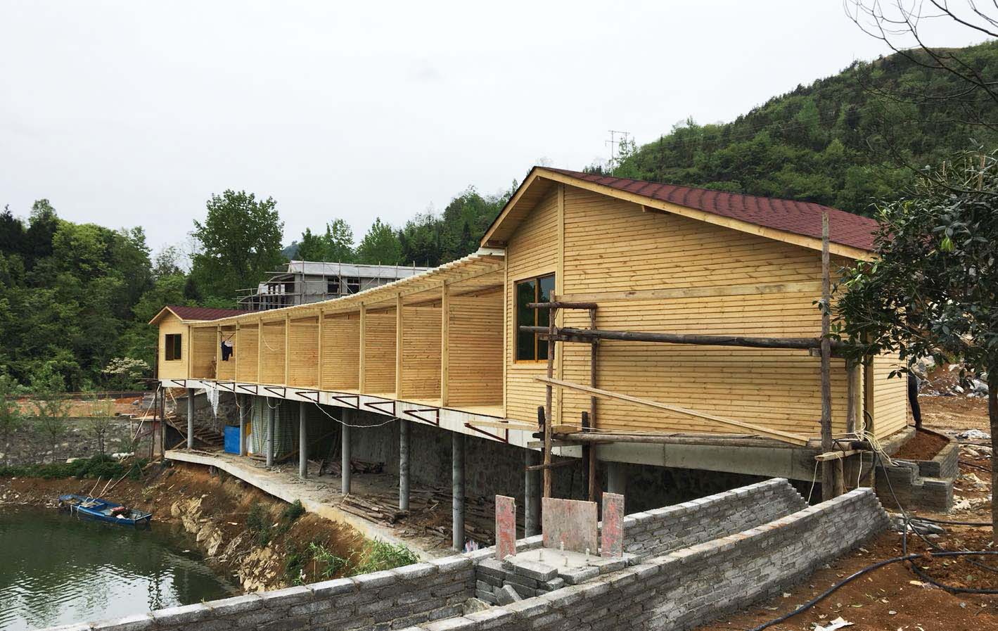 印江防腐木木屋工程
